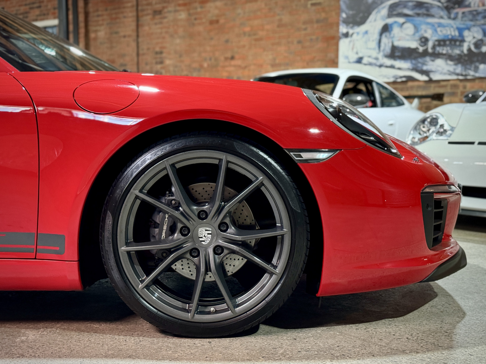 2018 Porsche 911 Carrera T