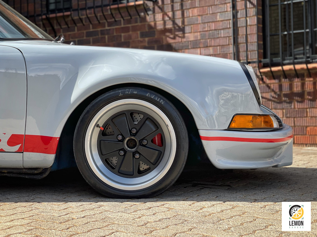 1973 Porsche 911 Carrera RSR Replica