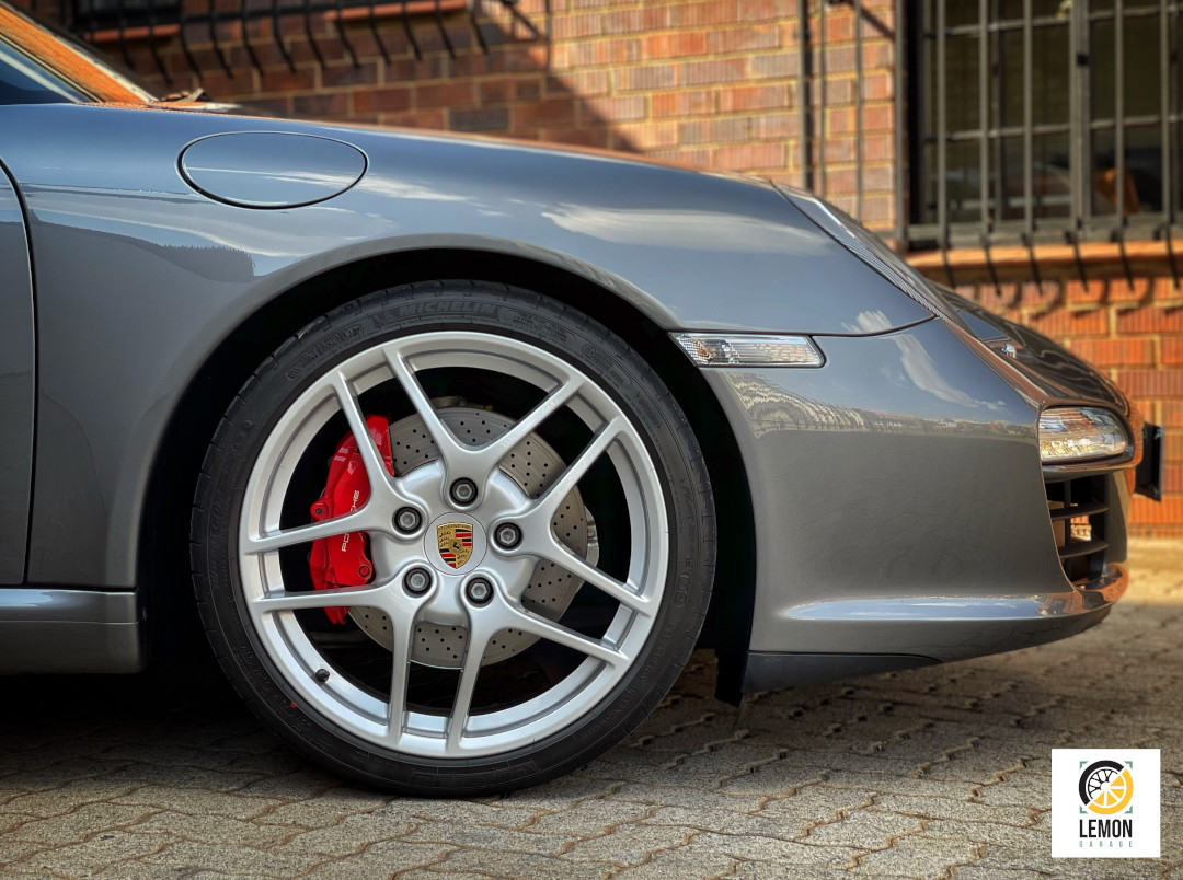 2010 Porsche 911 Carrera S (997)