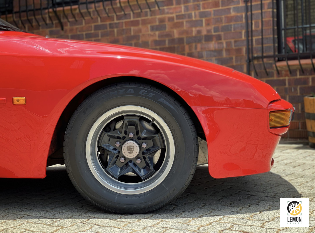 1984 Porsche 944
