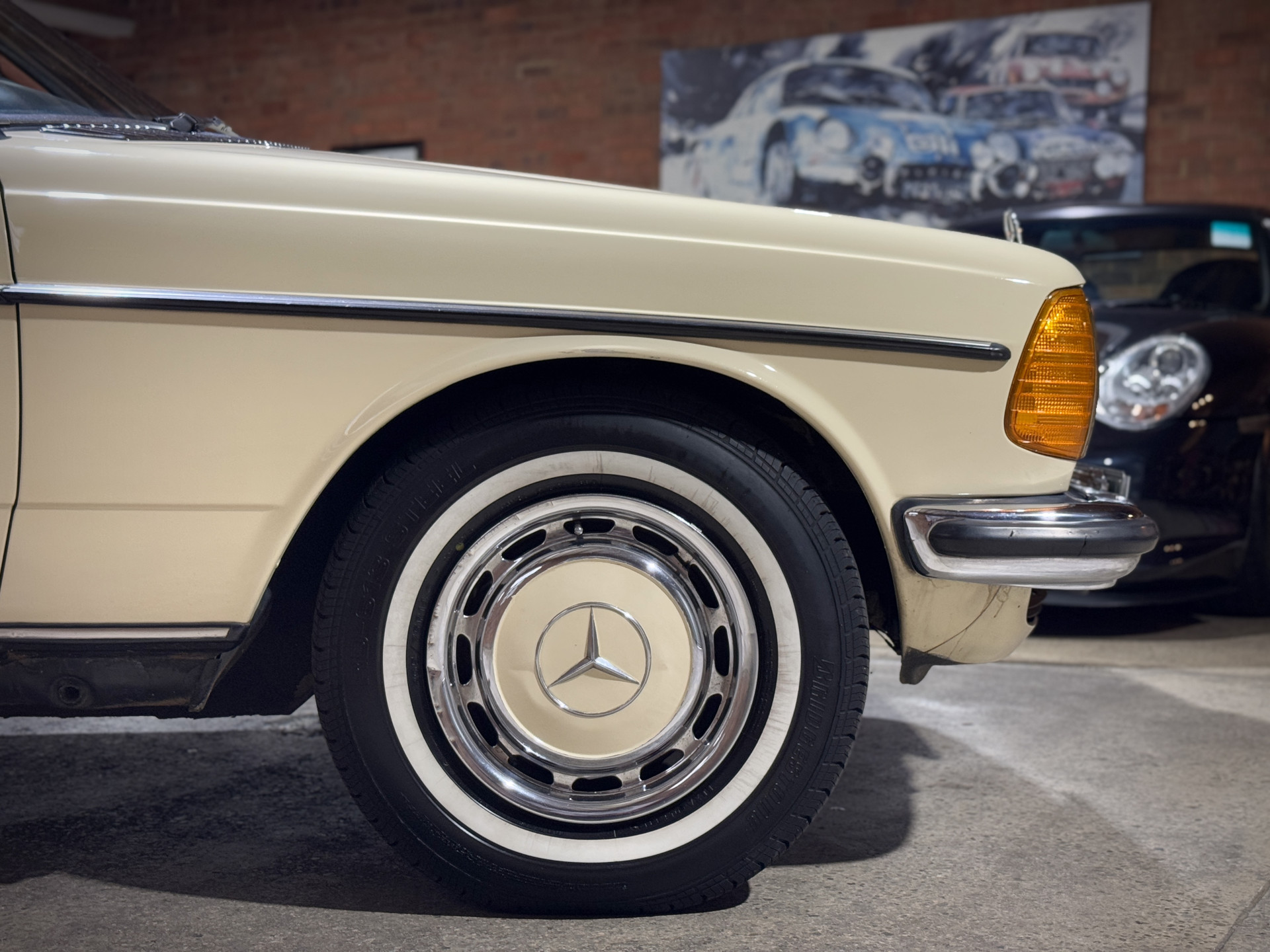 1982 Mercedes Benz 230 CE