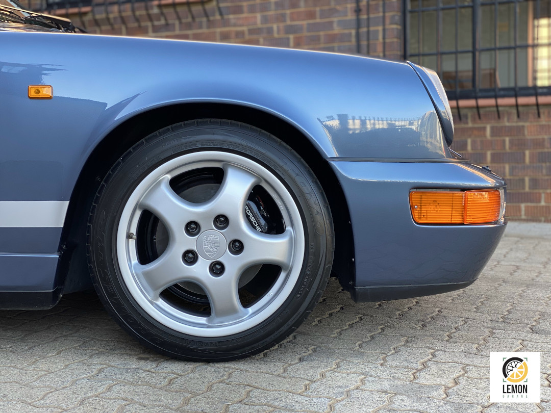 1990 Porsche 964 Carrera 4