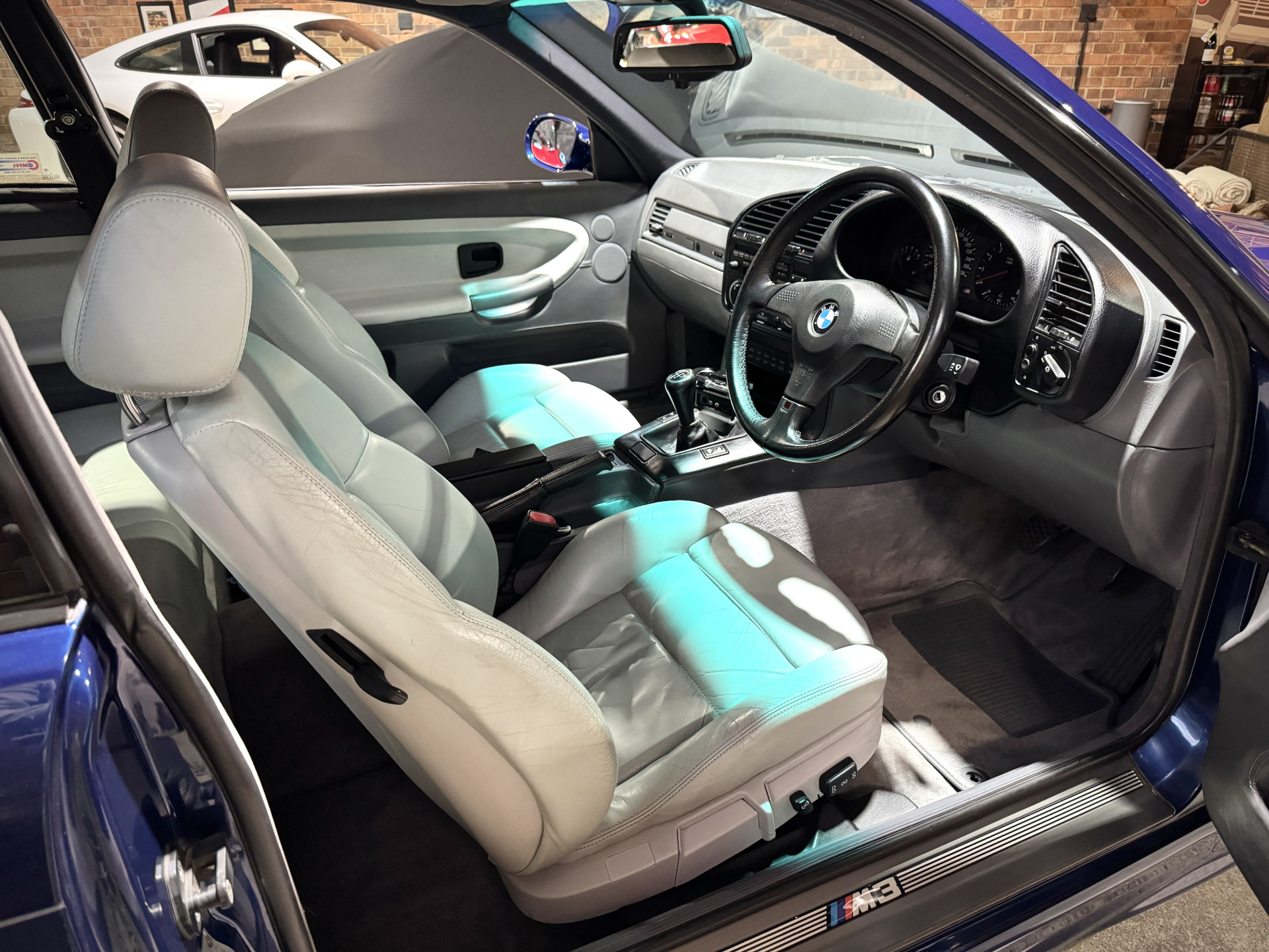 1994 BMW M3 Coupe (E36)