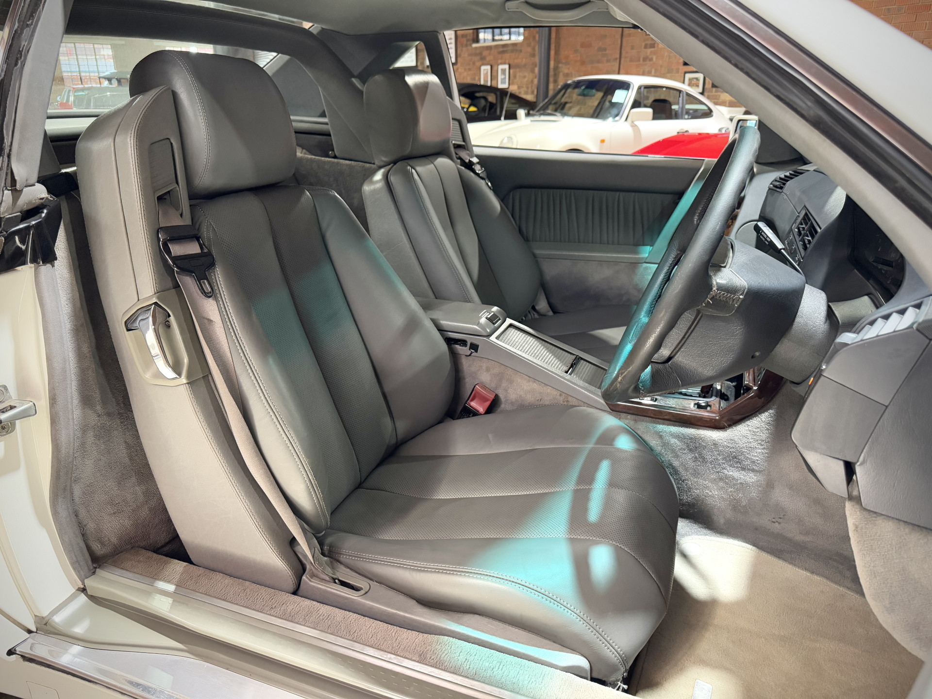 1995 Mercedes Benz SL500 R129