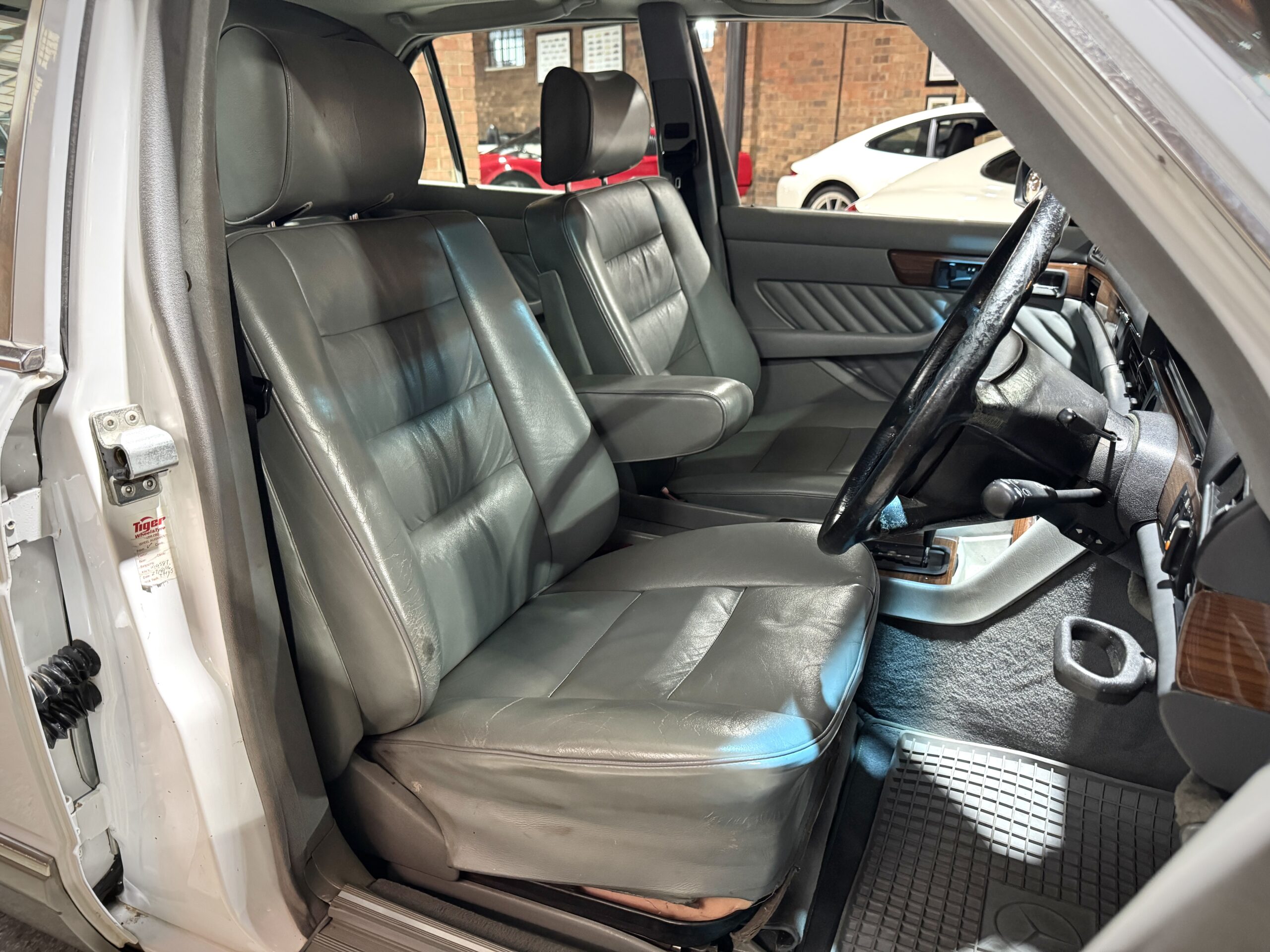1991 Mercedes Benz 500SE