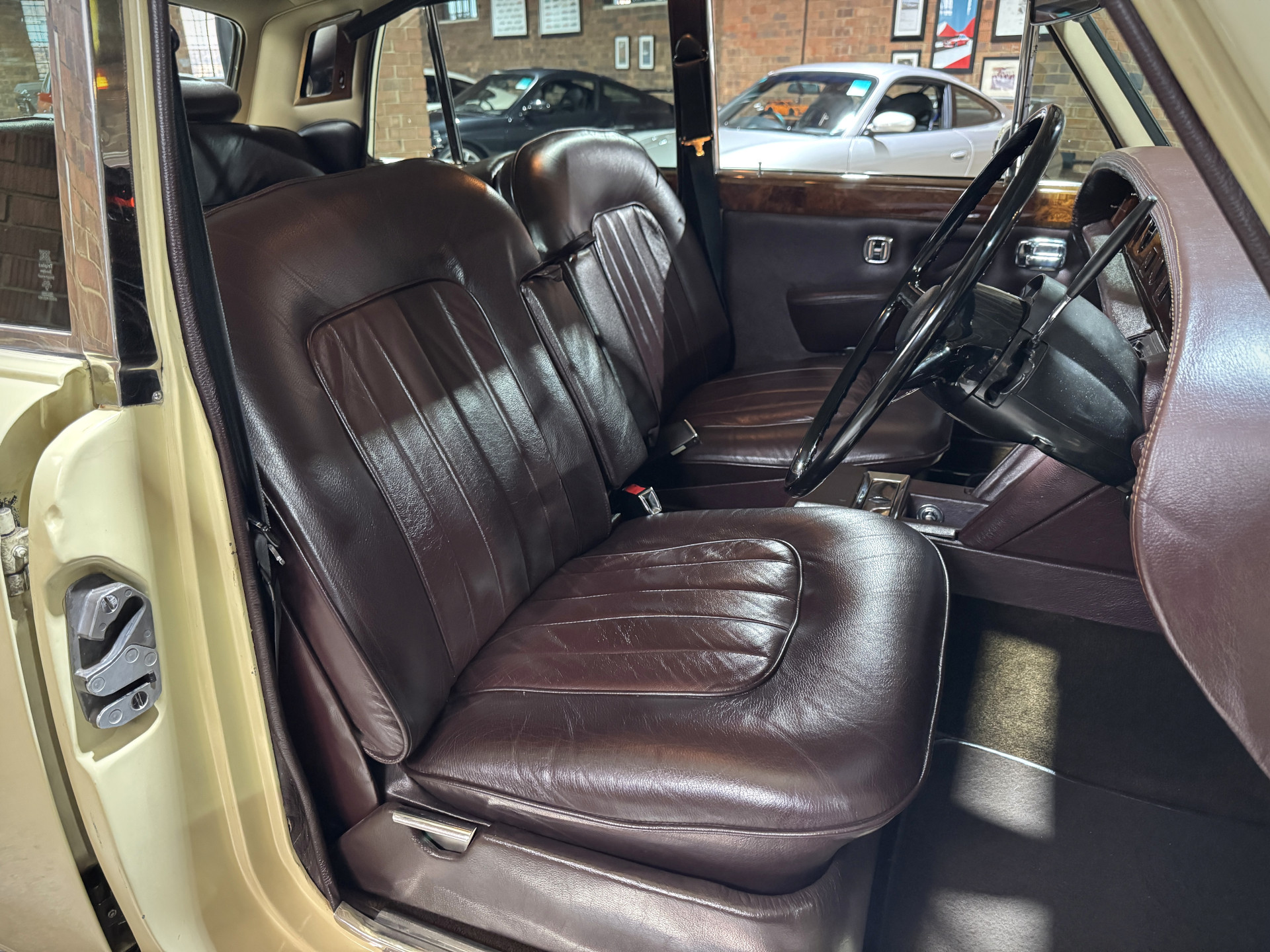 1976 Rolls Royce Silver Shadow
