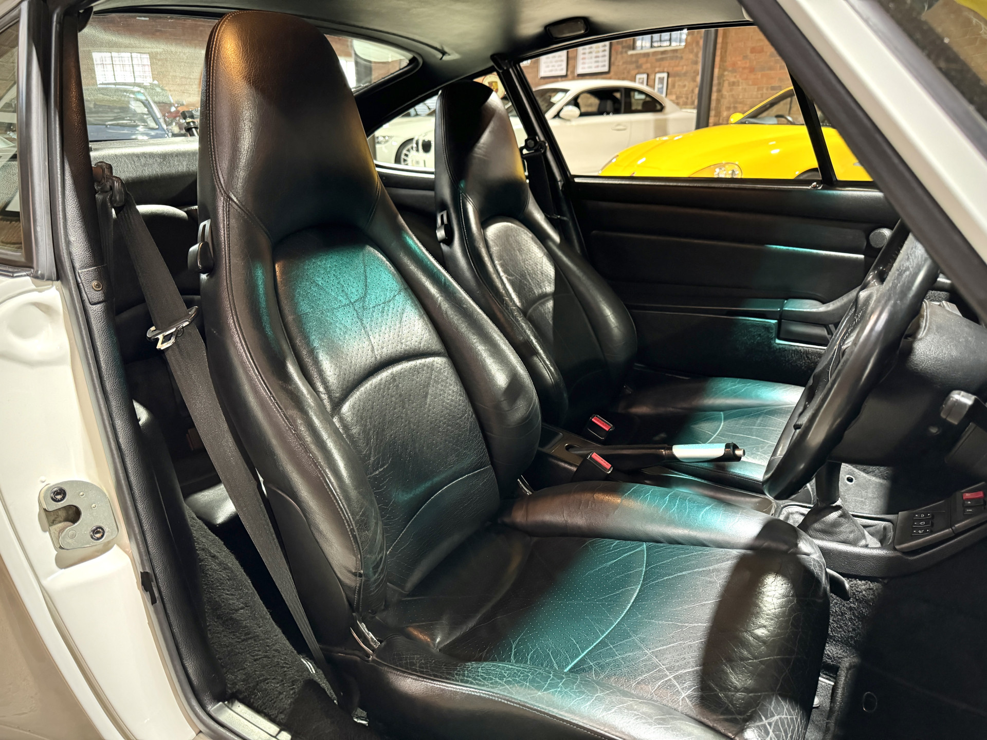 1995 Porsche 911 Carrera (993)