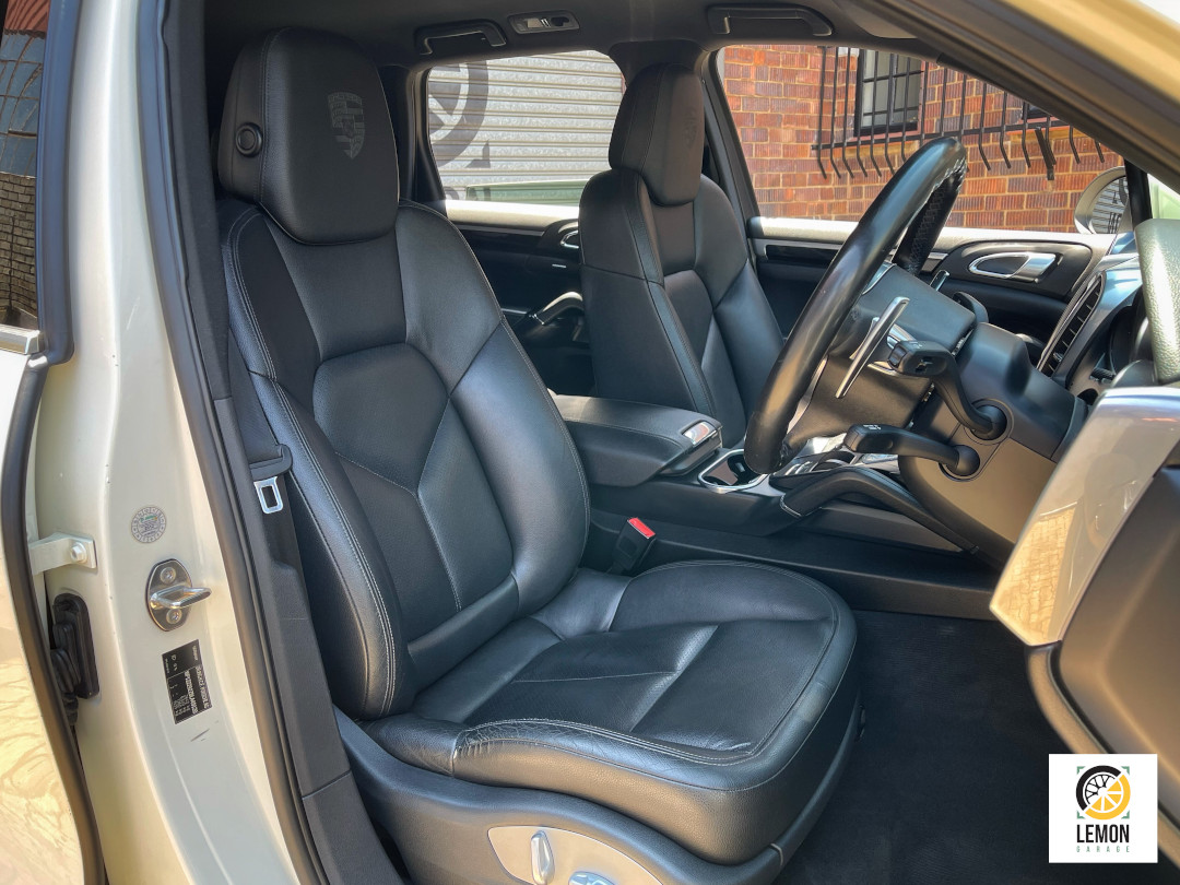 2011 Porsche Cayenne S