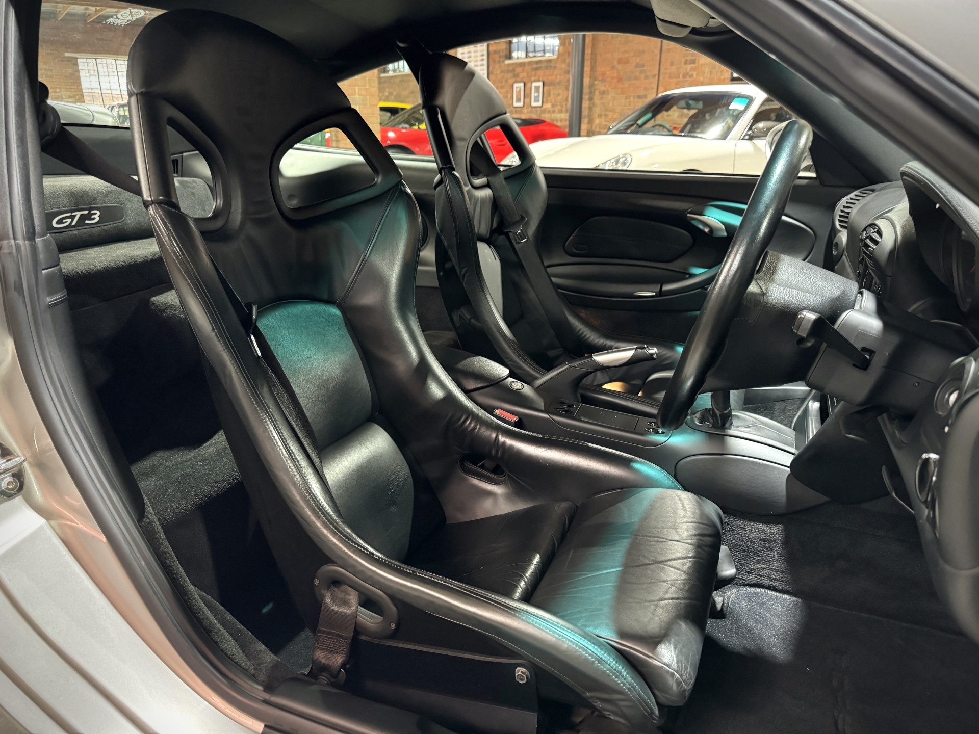 2000 Porsche 911 MK1 GT3 (996)