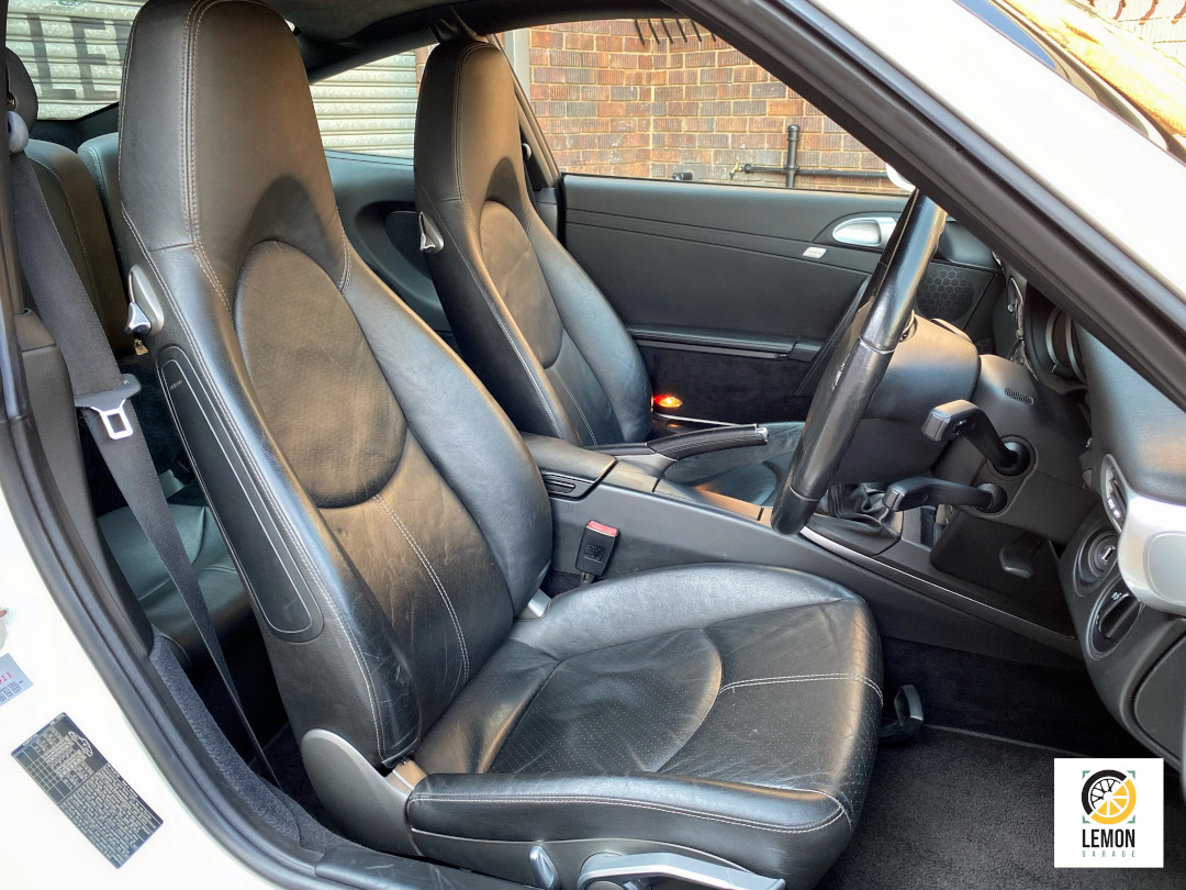 2005 Porsche 911 Carrera S (997)