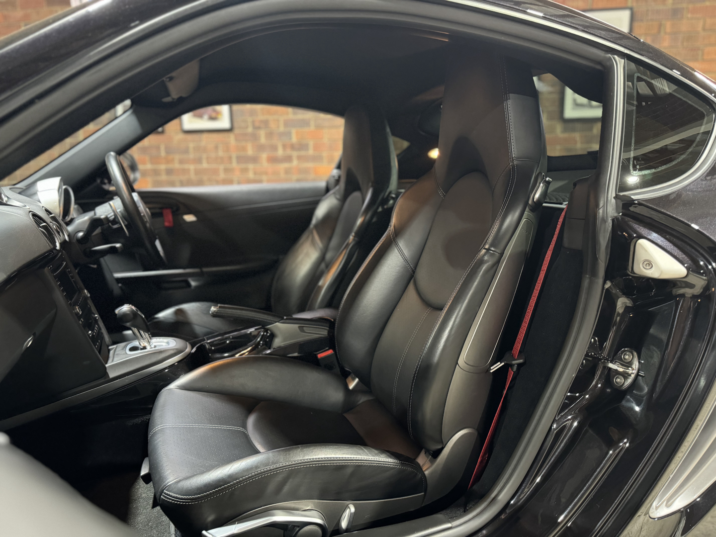 2012 Porsche Cayman R