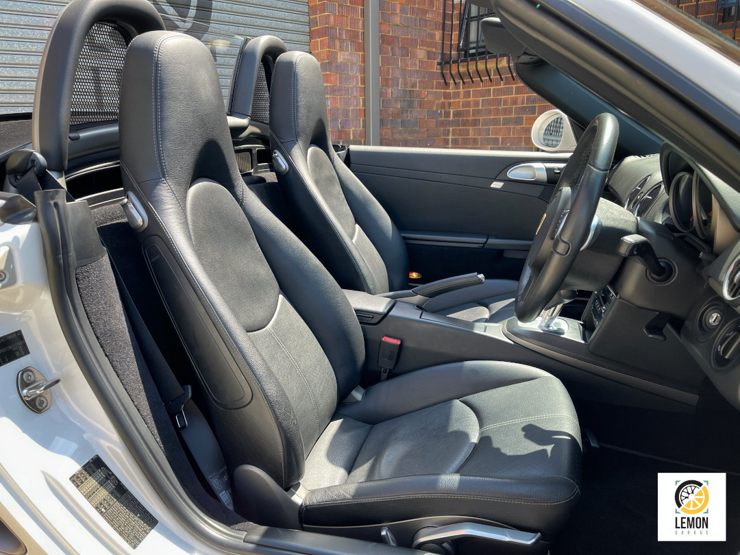 2011 Porsche Boxster (987.2)