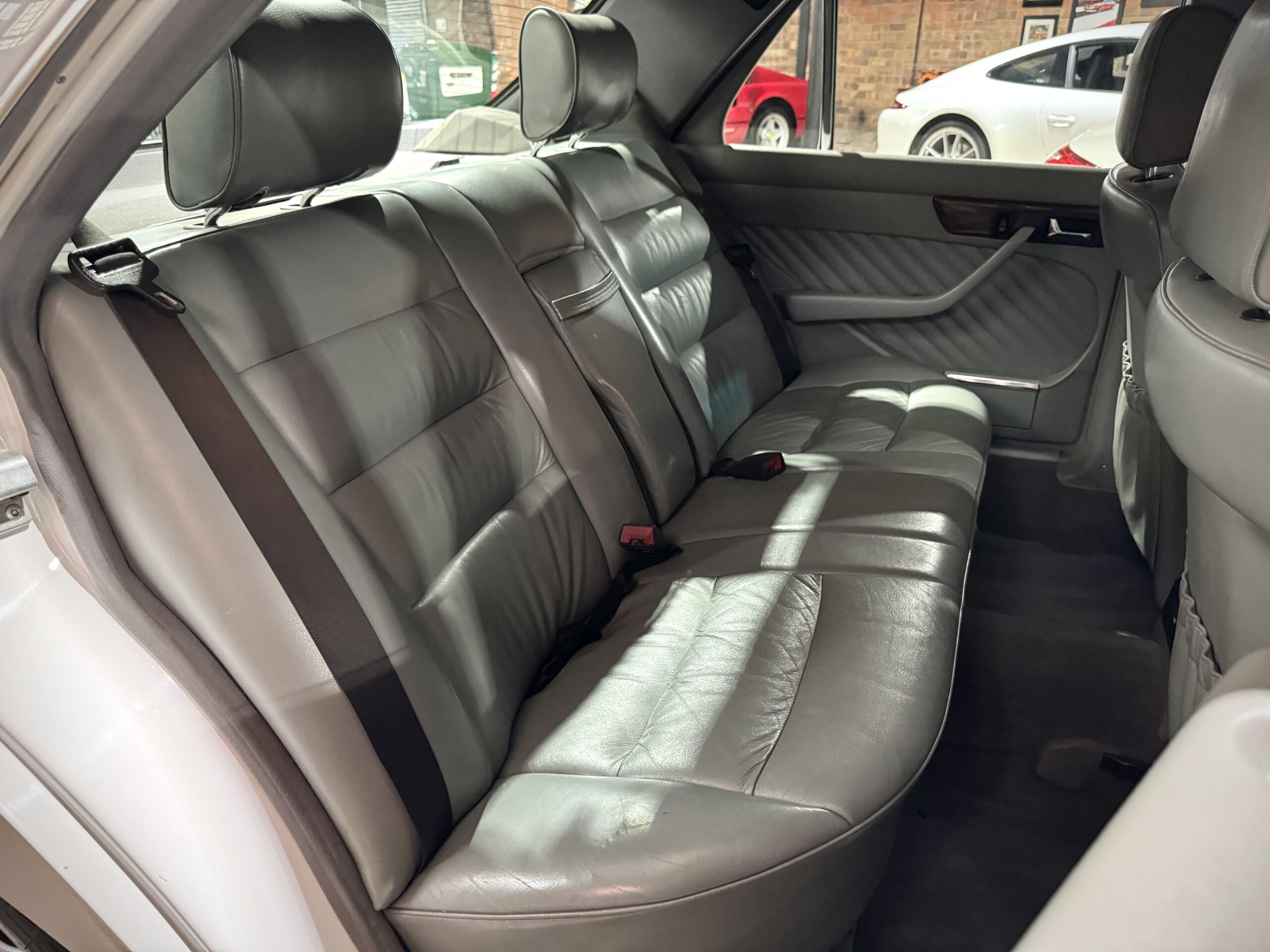 1991 Mercedes Benz 500SE