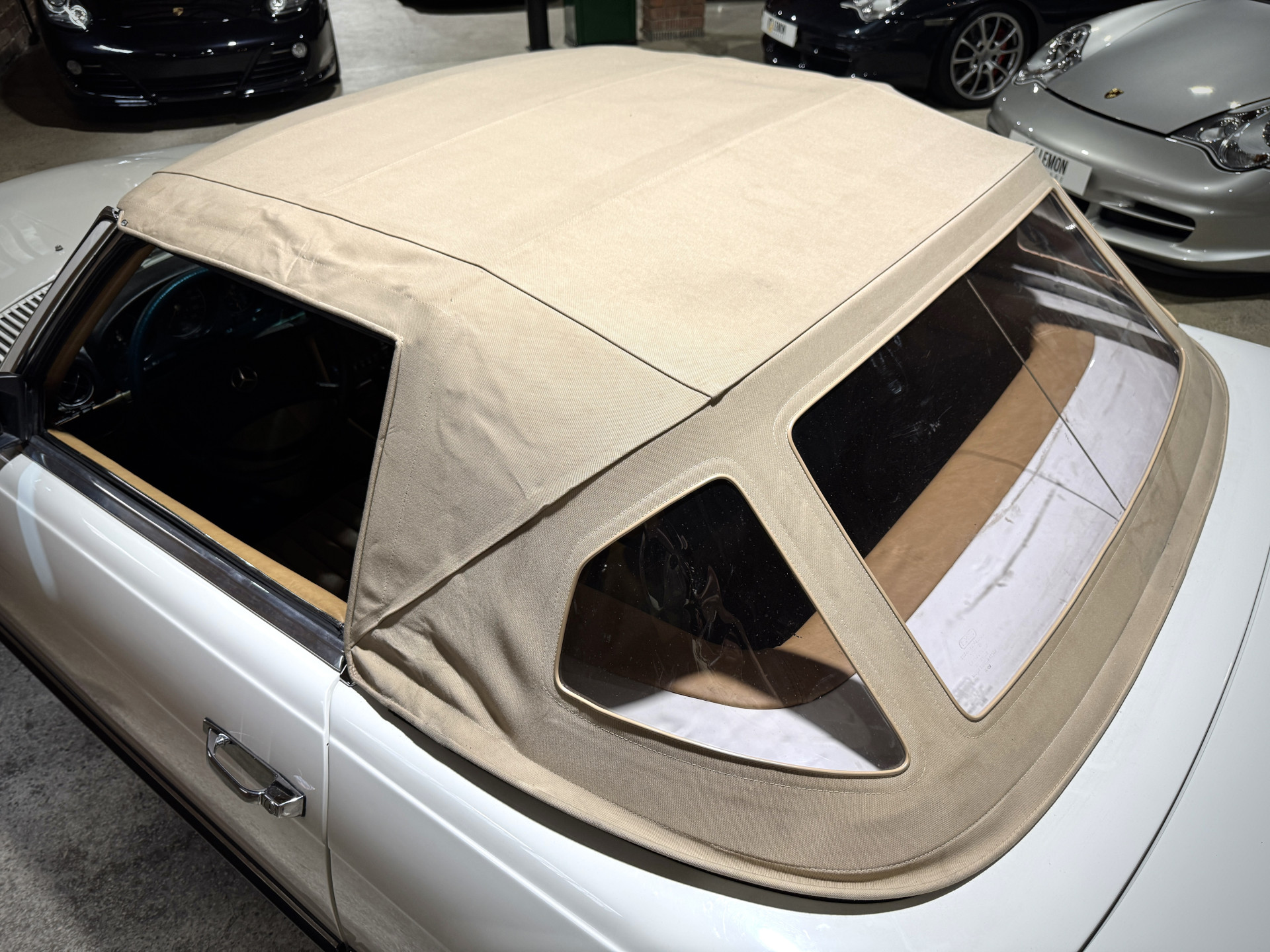 1985 Mercedes Benz 280 SL R107