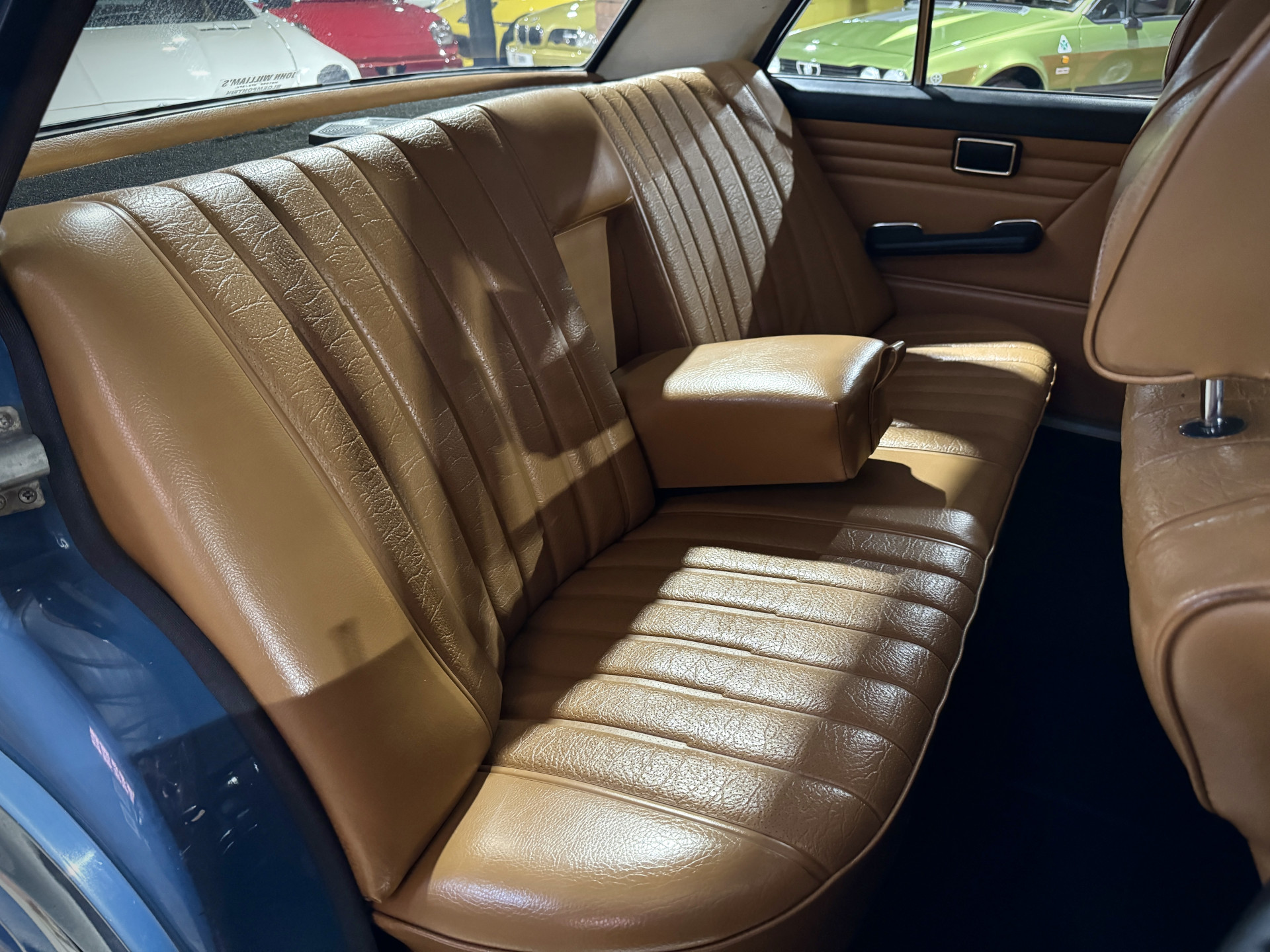 1976 Mercedes Benz 240D
