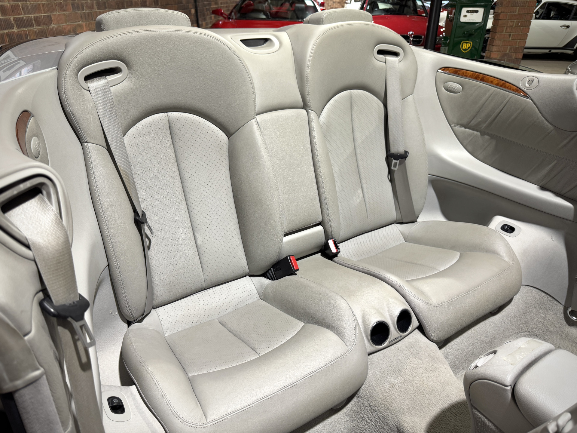 2005 Mercedes CLK500