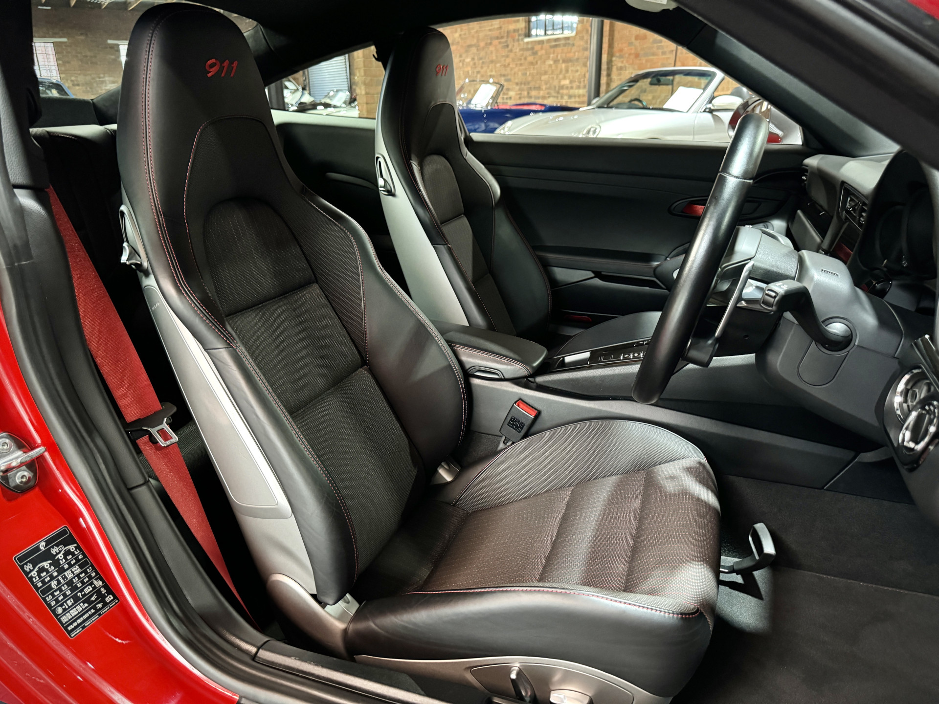 2018 Porsche 911 Carrera T