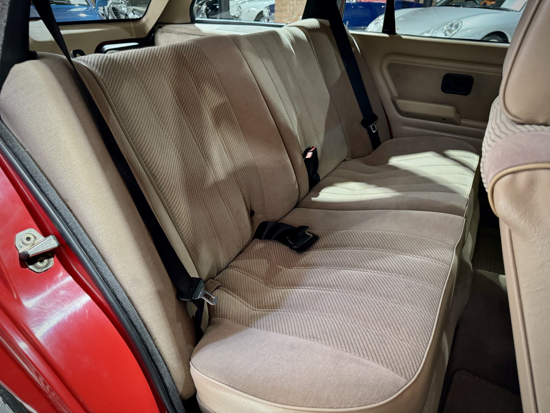 1990 BMW 320i Touring (E30)