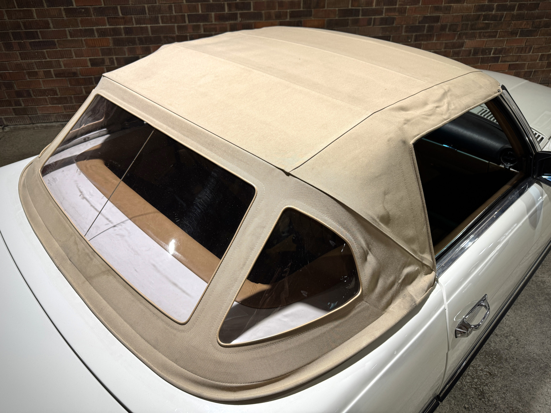 1985 Mercedes Benz 280 SL R107