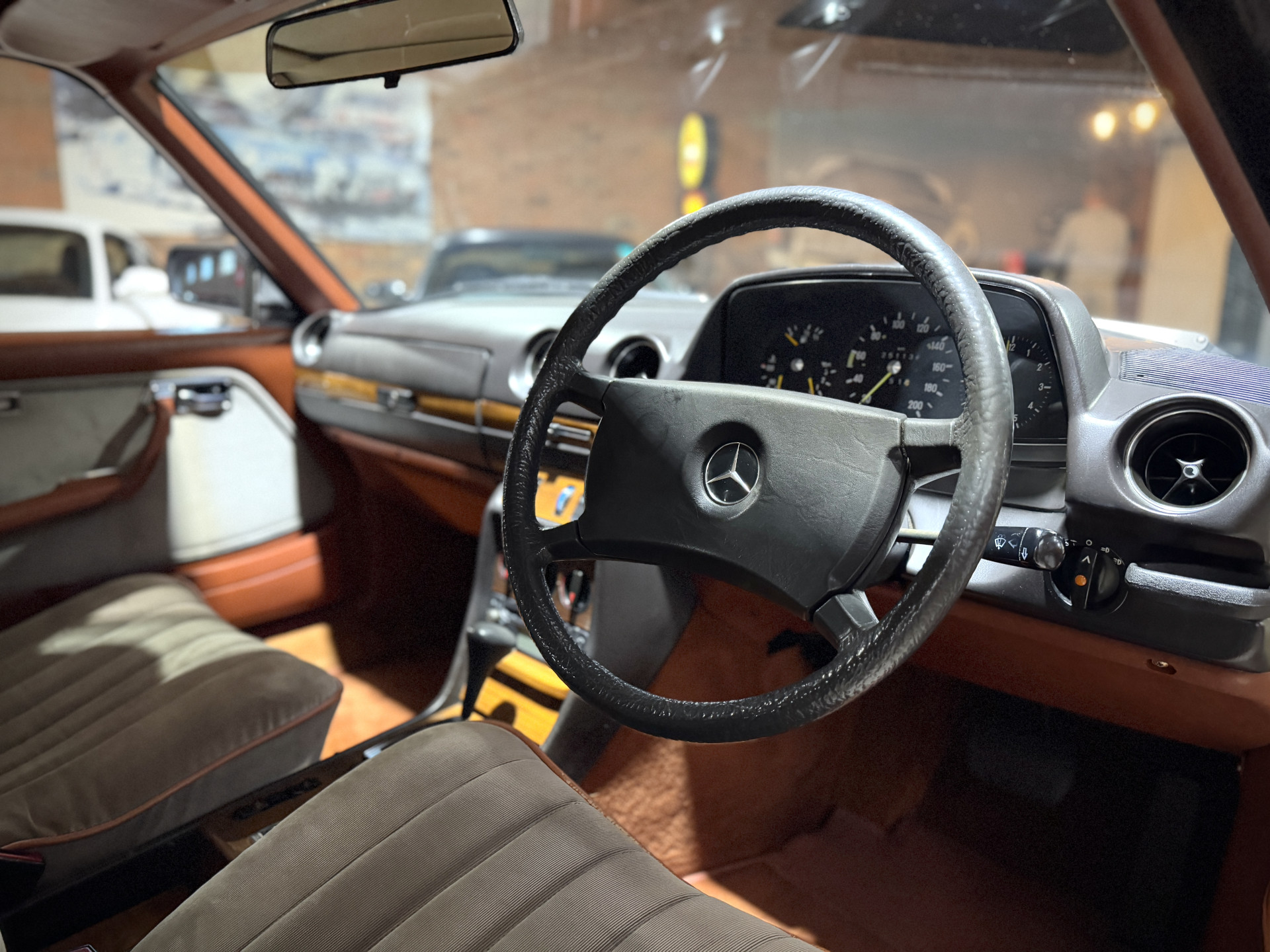 1982 Mercedes Benz 230 CE