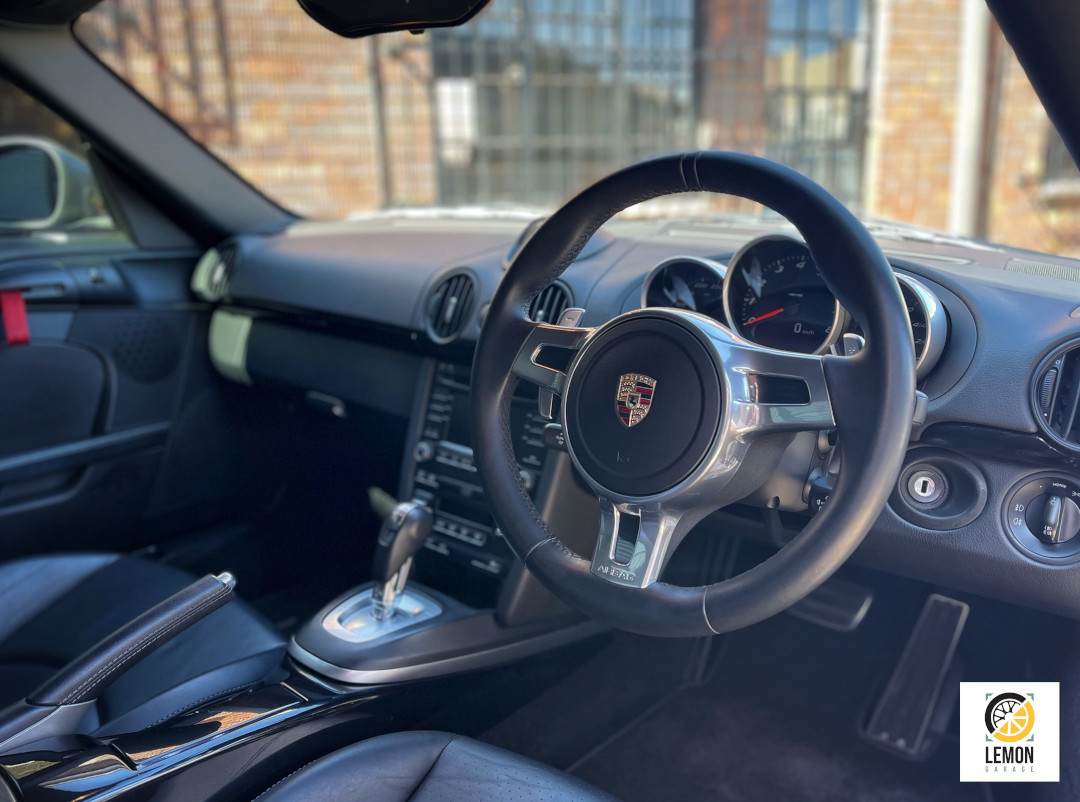2012 Porsche Cayman R (987.2)