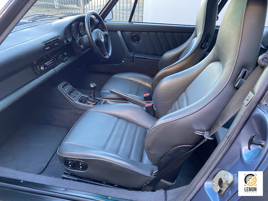 1990 Porsche 964 Carrera 4