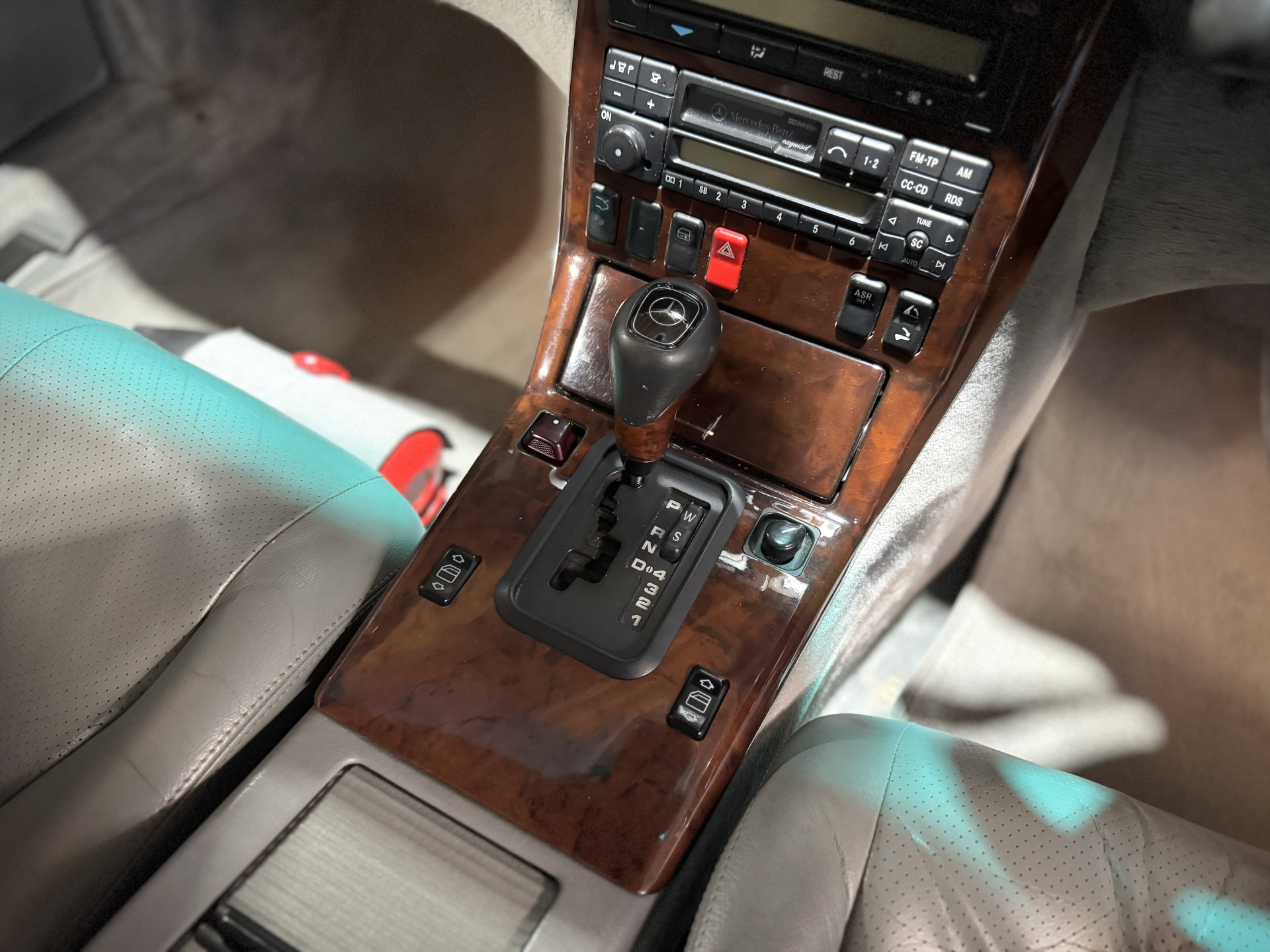 1998 Mercedes Benz SL320 R129