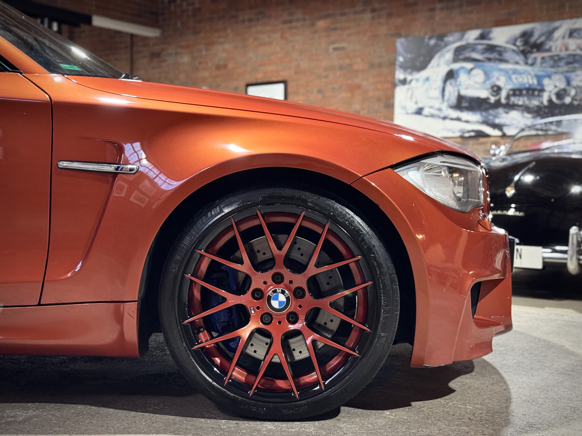2011 BMW M1