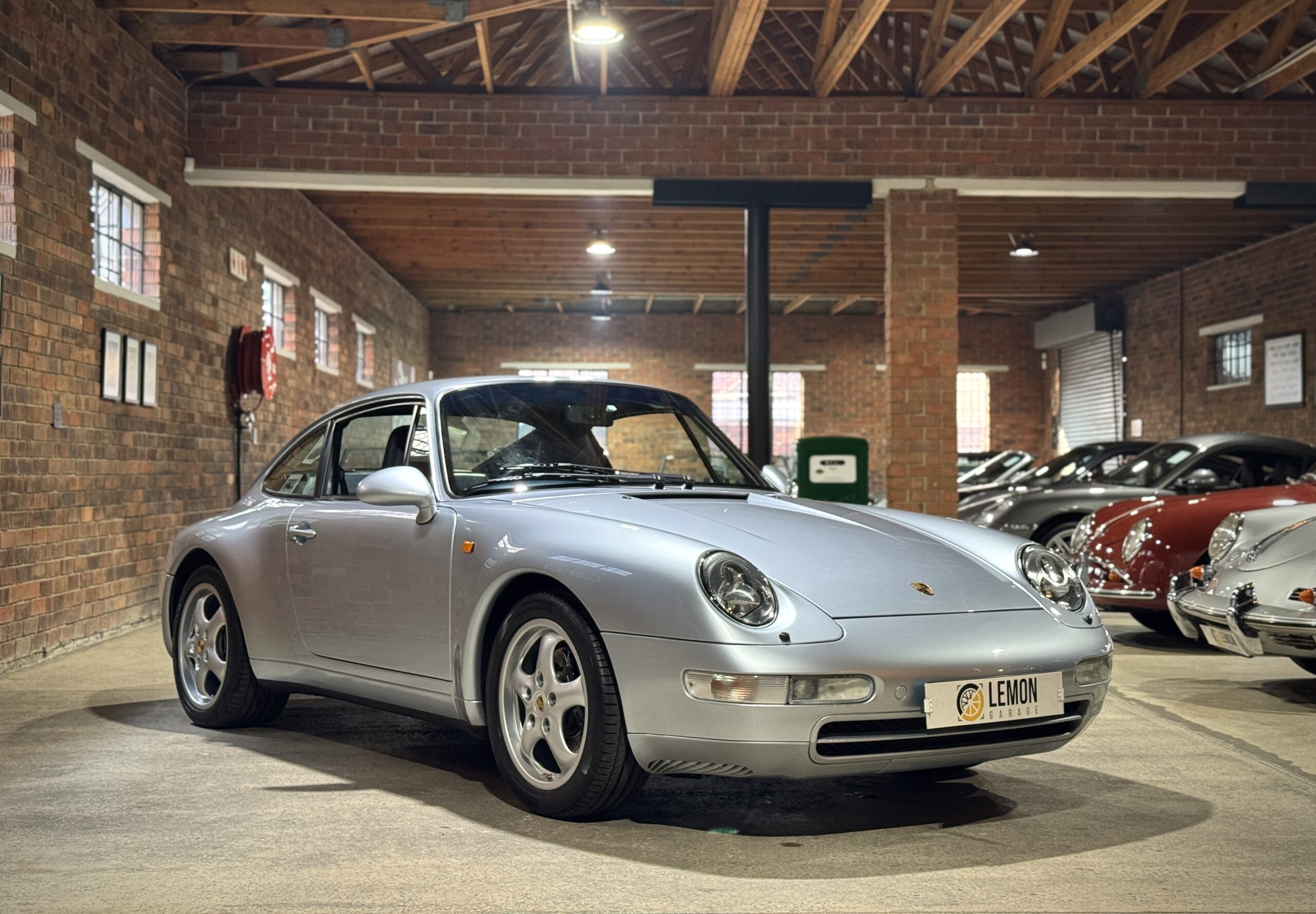 1996 Porsche 911 Carrera 2