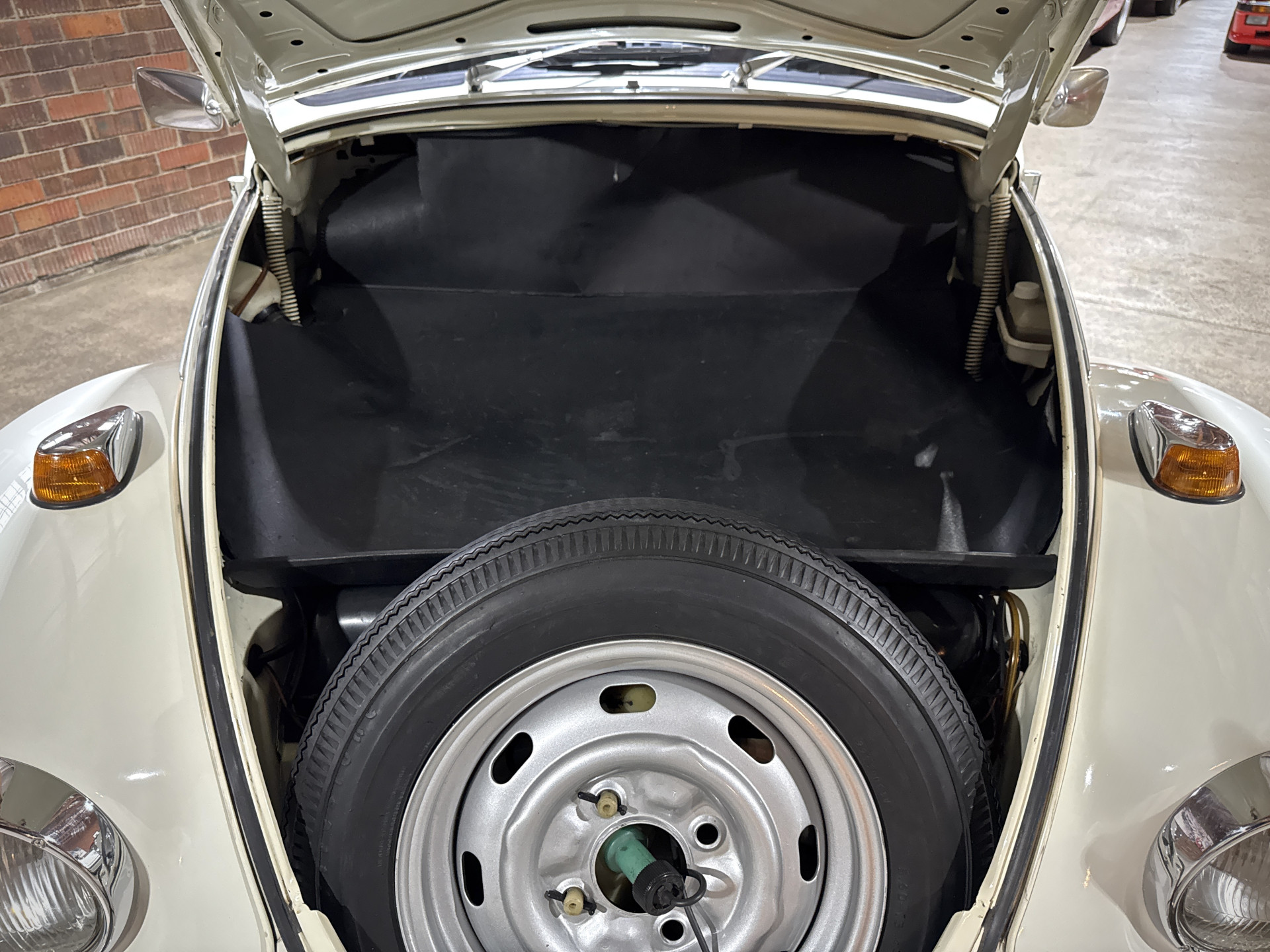 1972 Volkswagen Econo Beetle