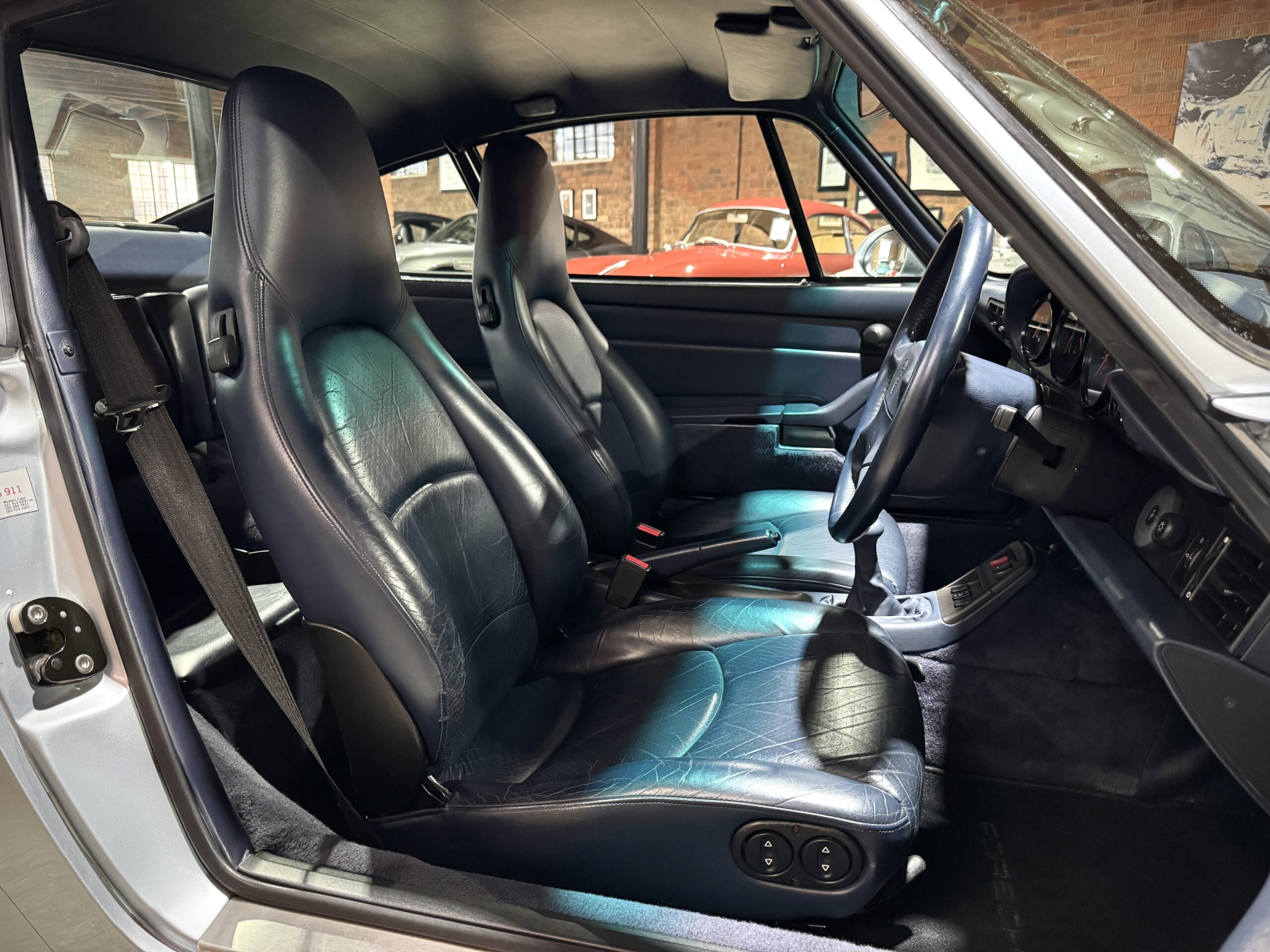 1996 Porsche 911 Carrera 2