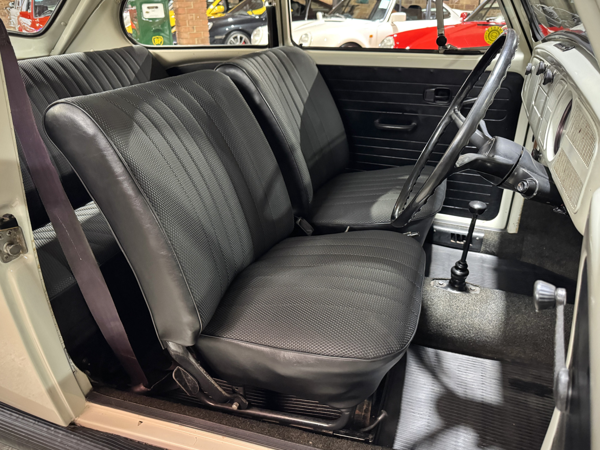 1972 Volkswagen Econo Beetle