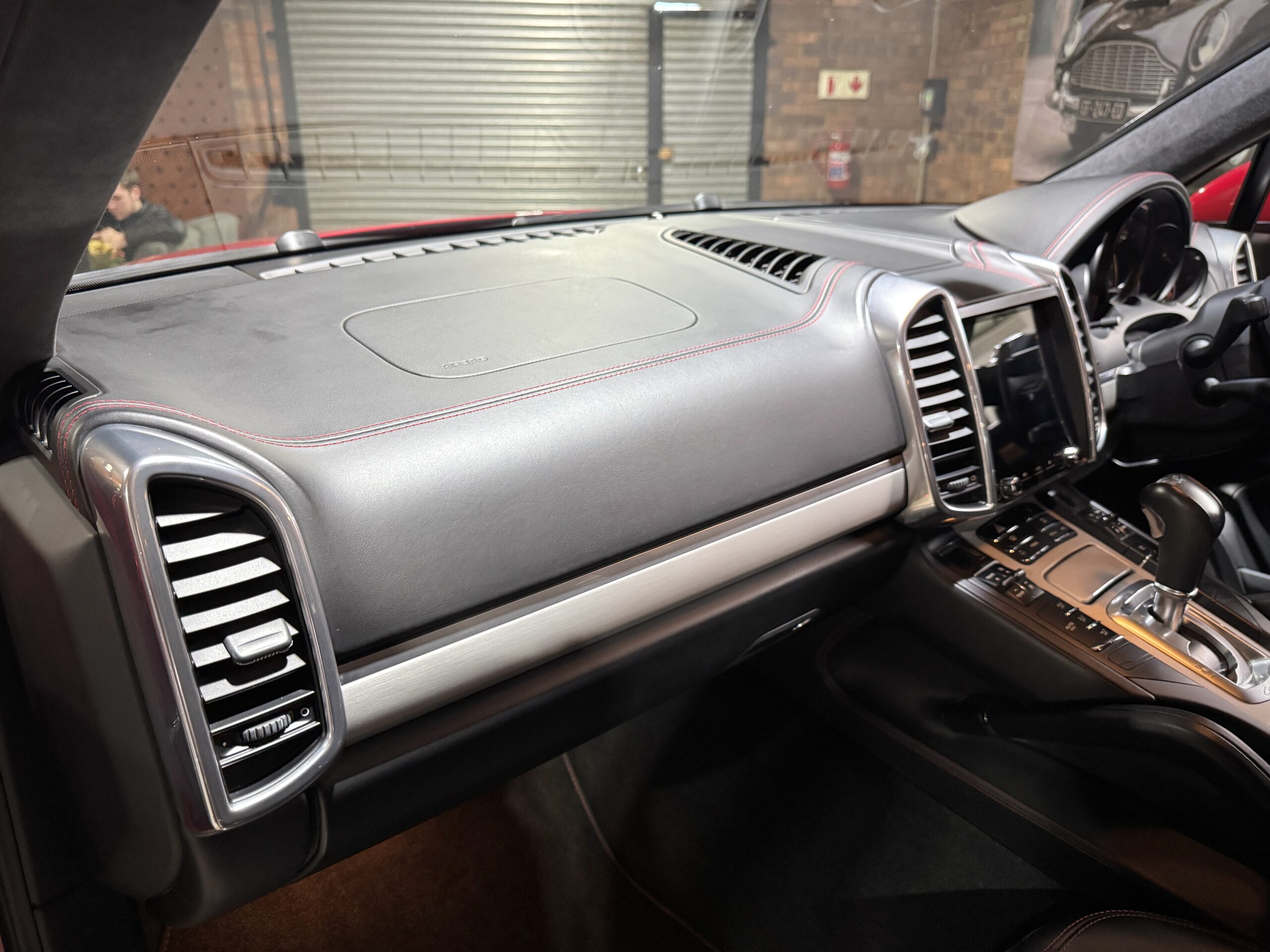 2013 Porsche Cayenne GTS