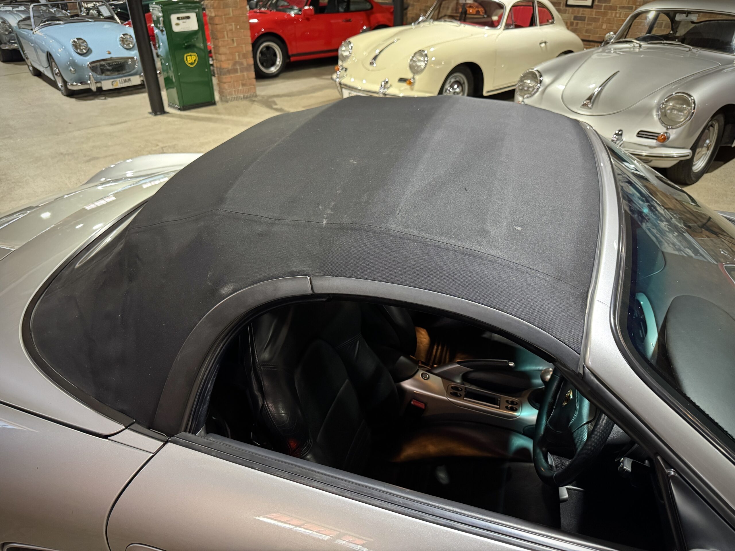 2004 Porsche Boxster S 550 Spyder (986.2)