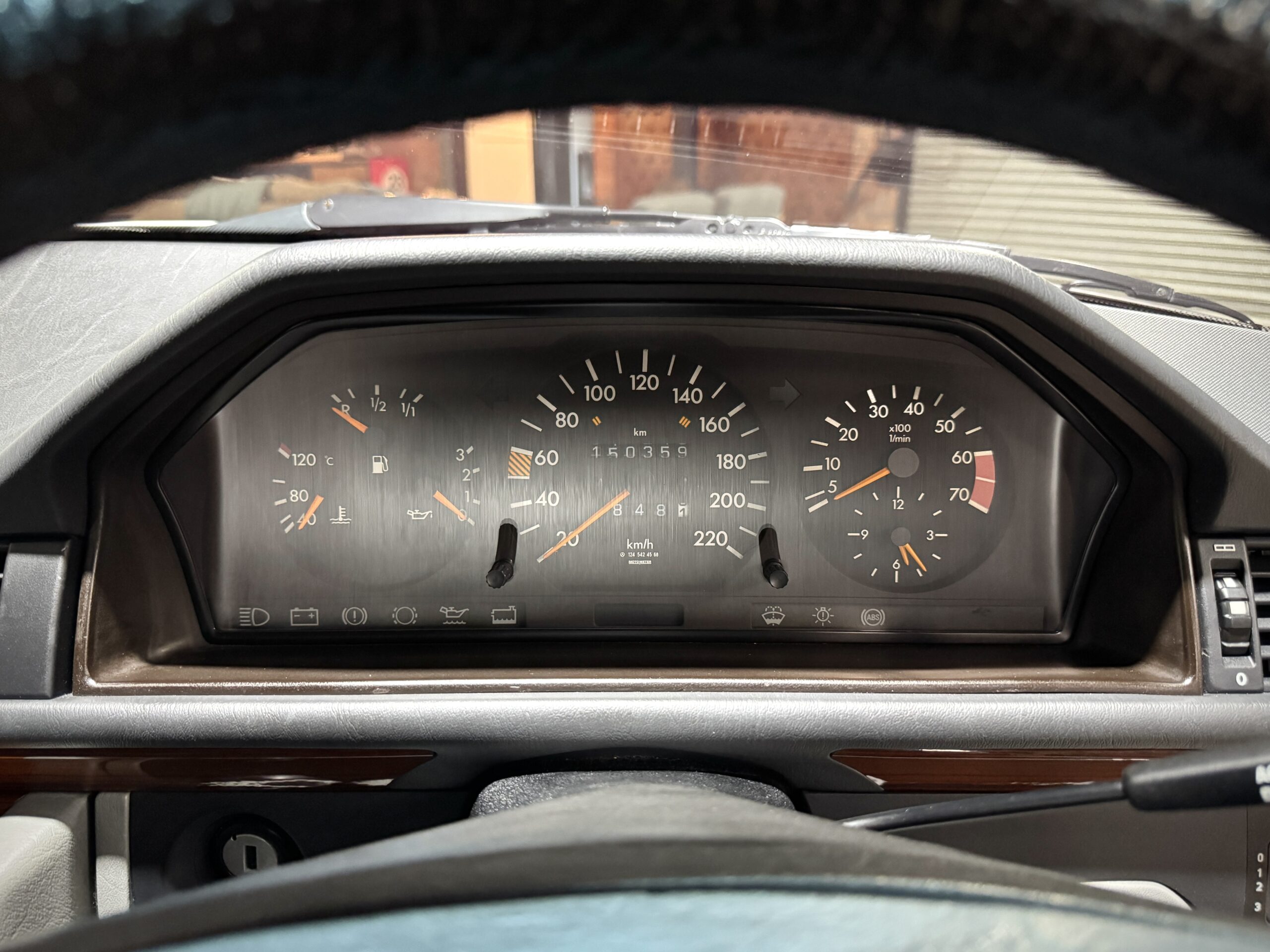 1992 Mercedes Benz W124 230E