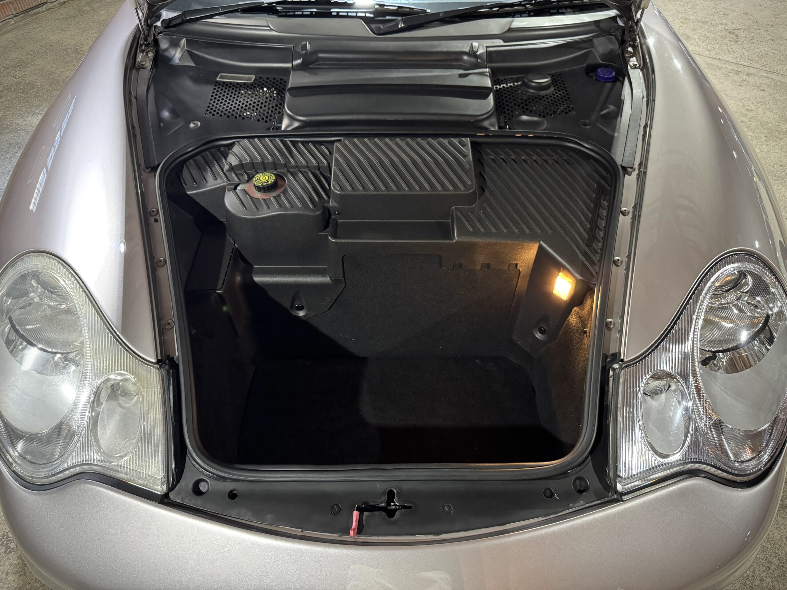 2003 Porsche 911 Carrera 4 Cabriolet (996)