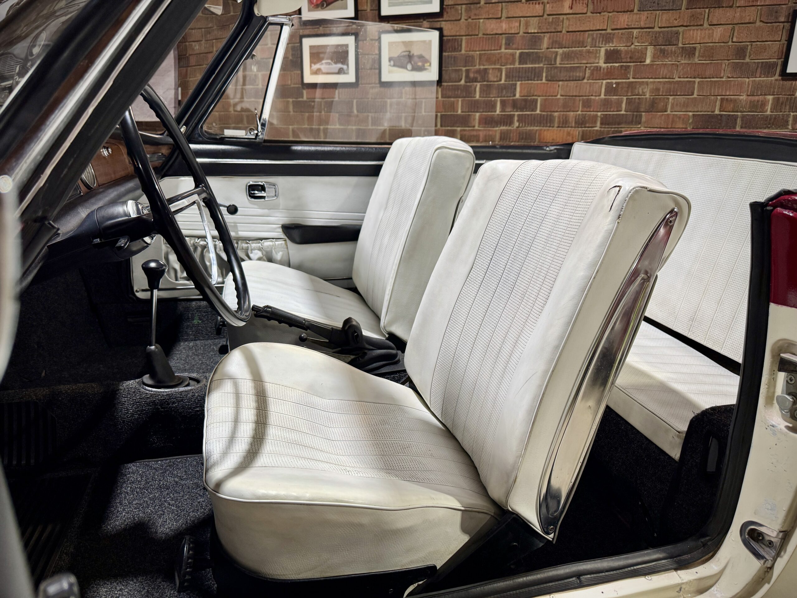 1965 Volkswagen Type 34 Karmann Ghia