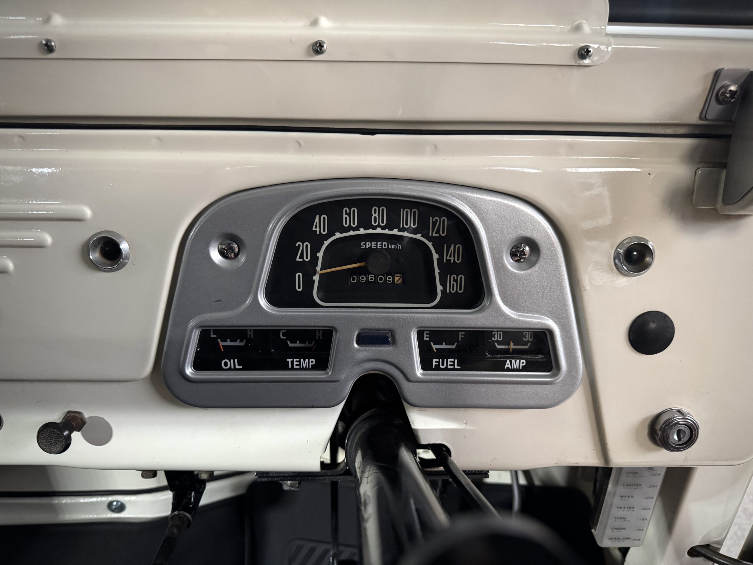 1972 Land Cruiser FJ45 Pick-Up