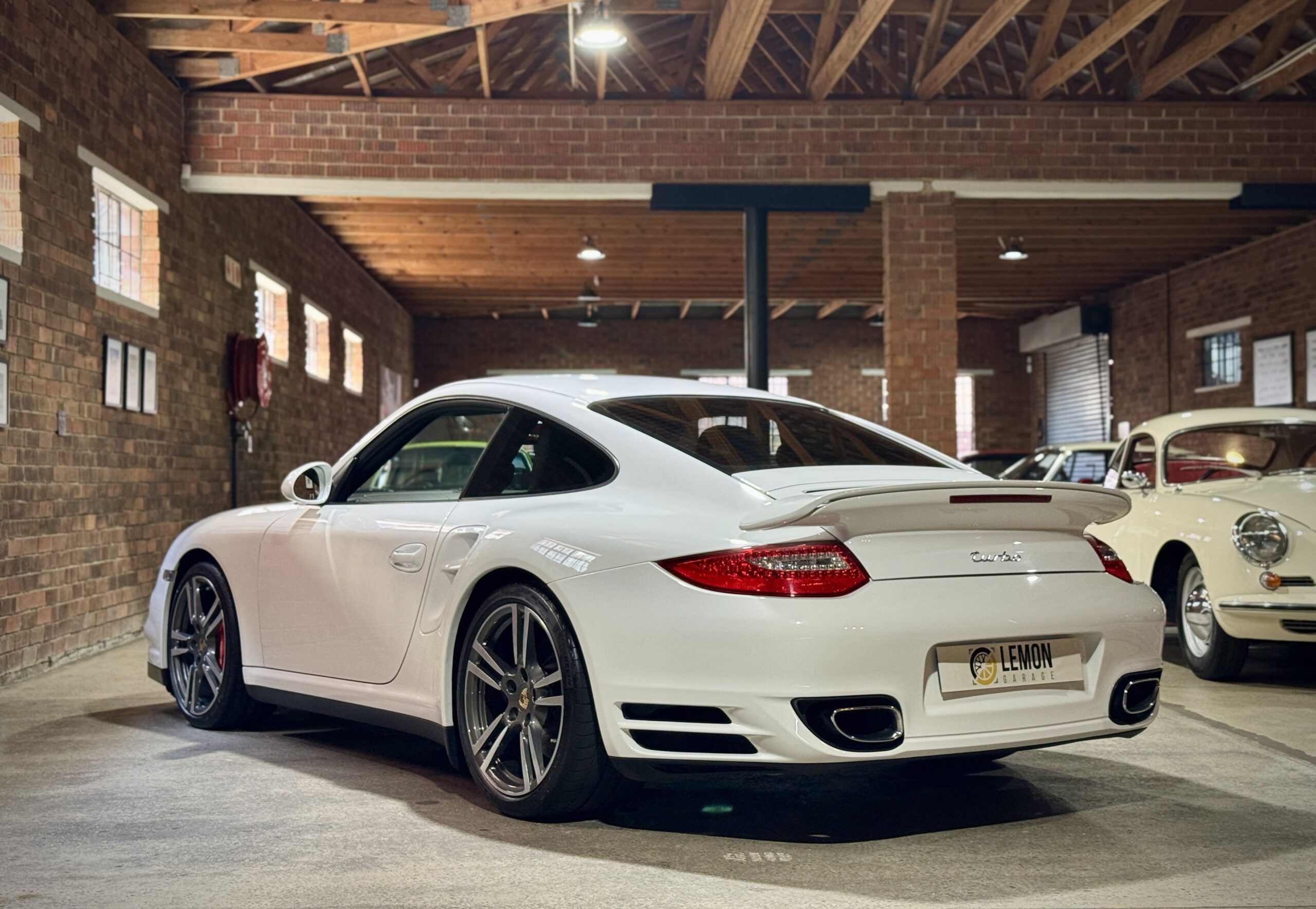 2010 Porsche 911 Turbo PDK (997.2)