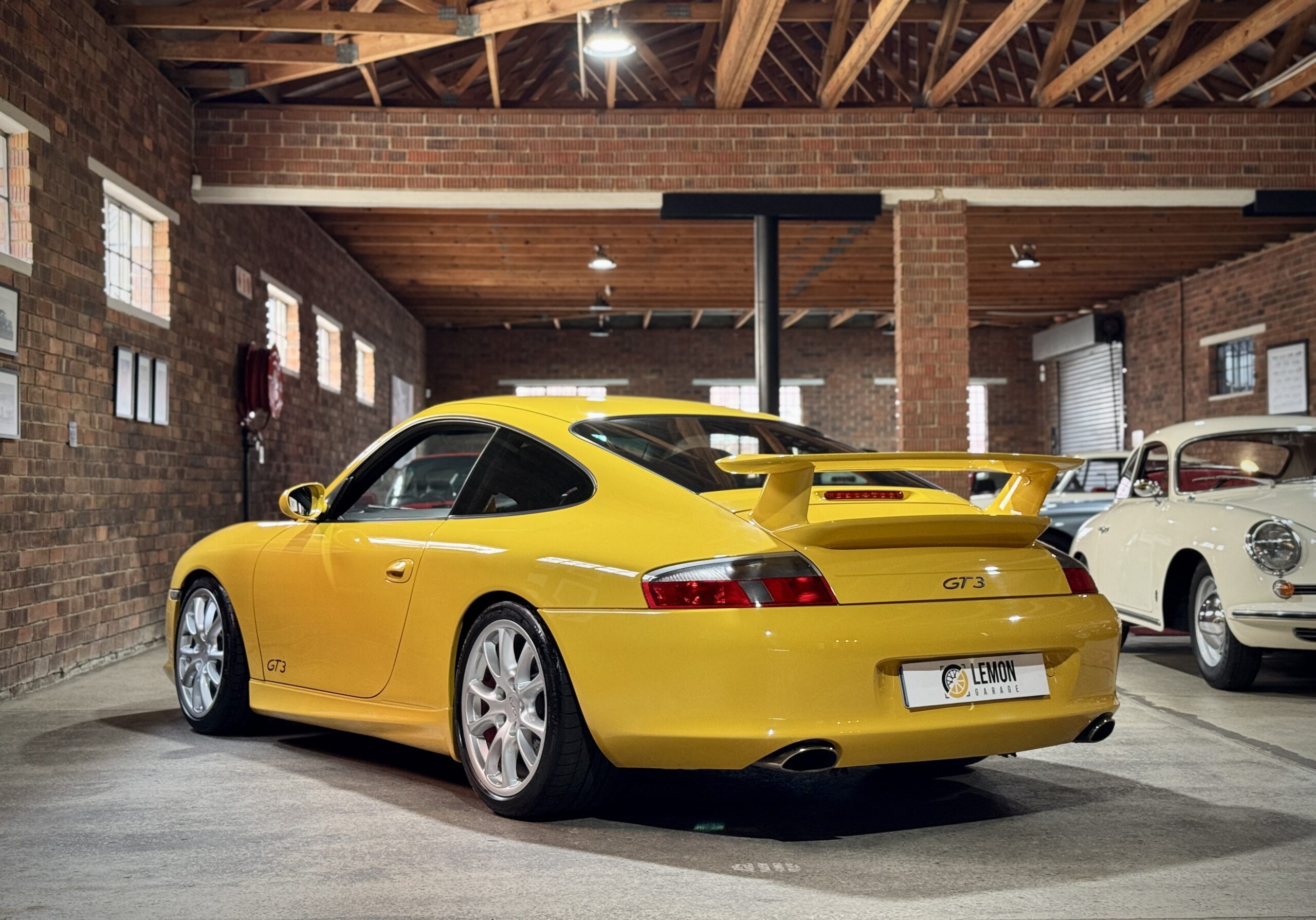 2004 Porsche 911 GT3 (MK2)
