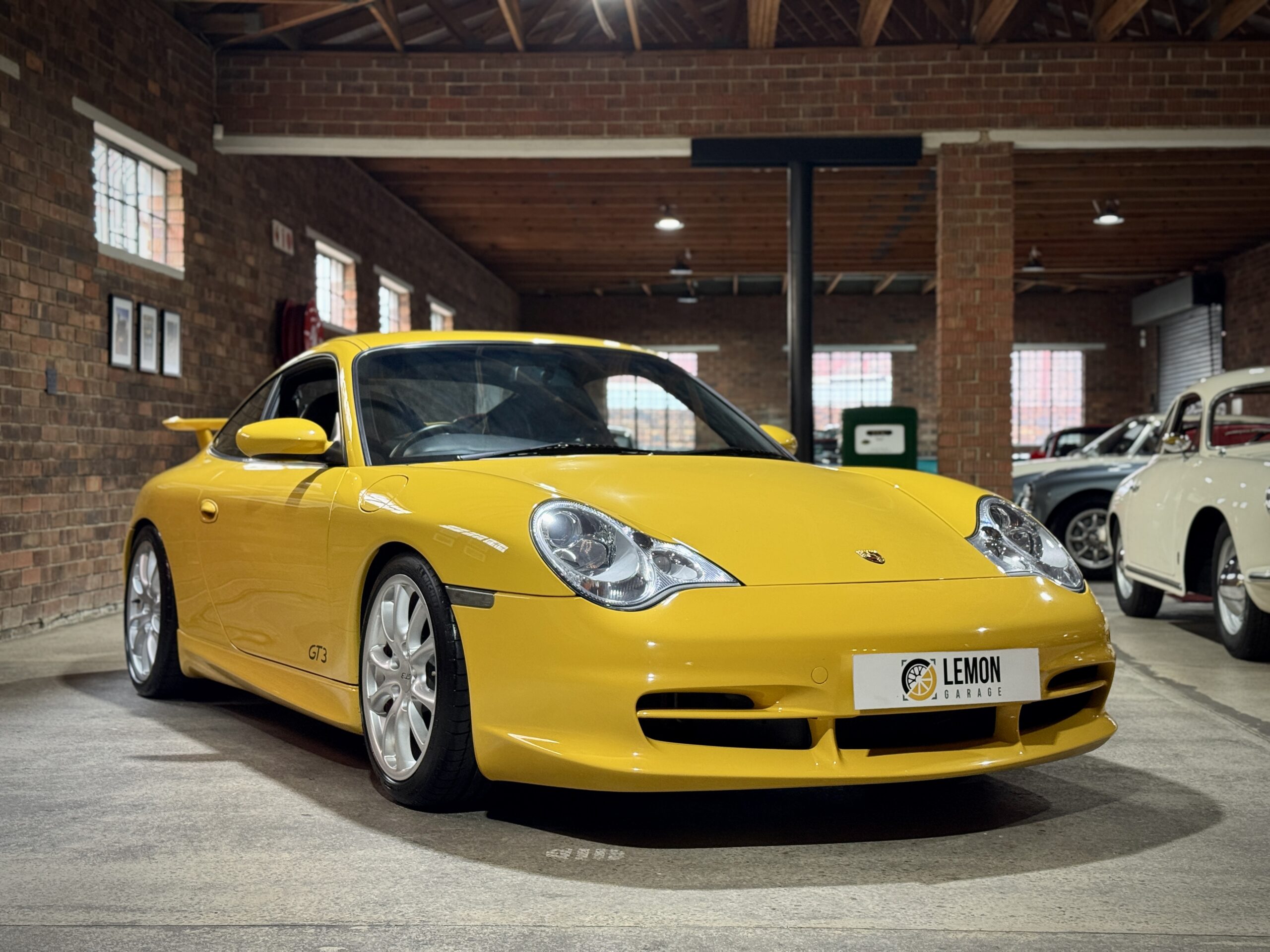 2004 Porsche 911 GT3 (MK2)