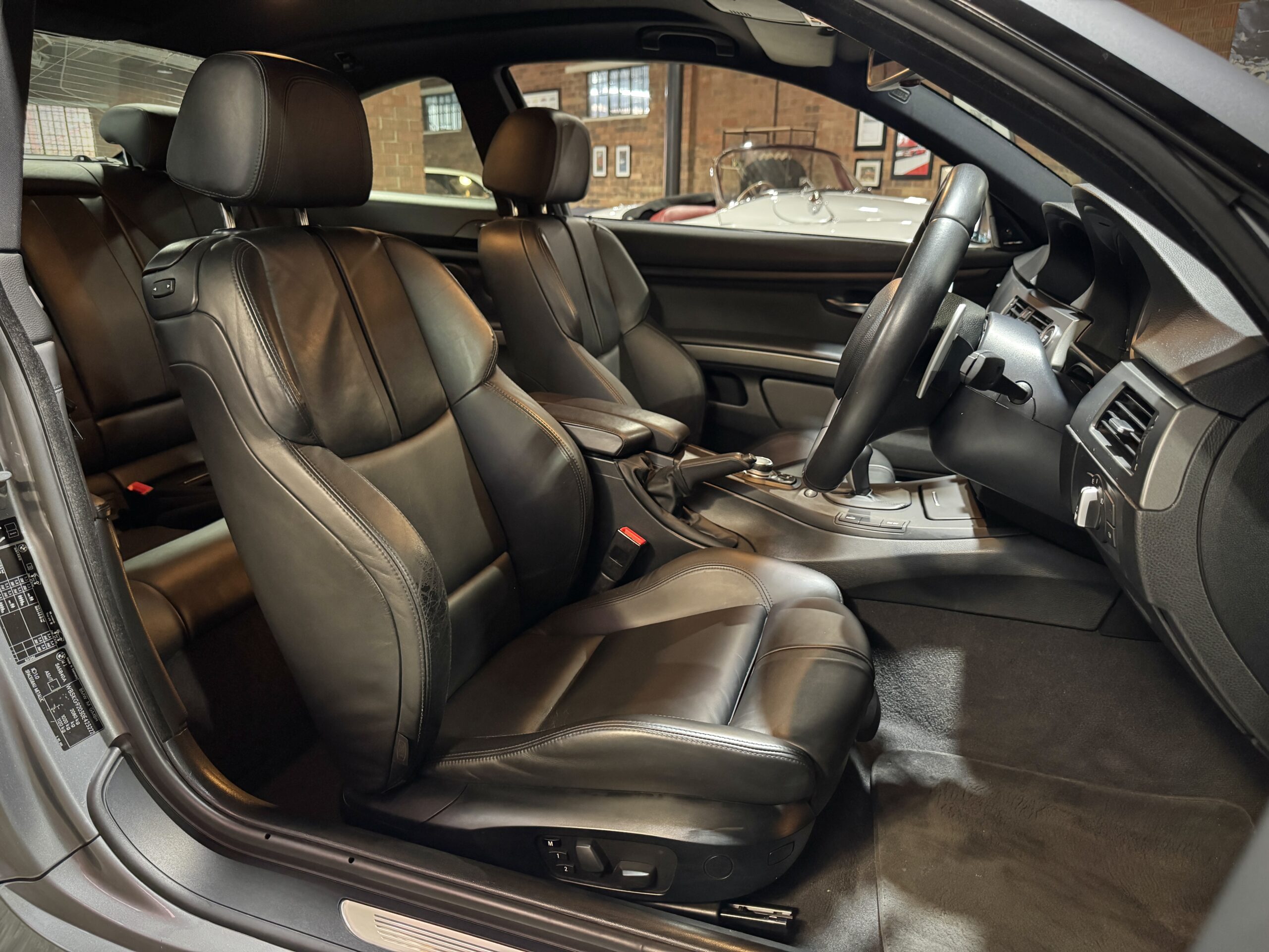 2010 BMW M3 DCT (E92)