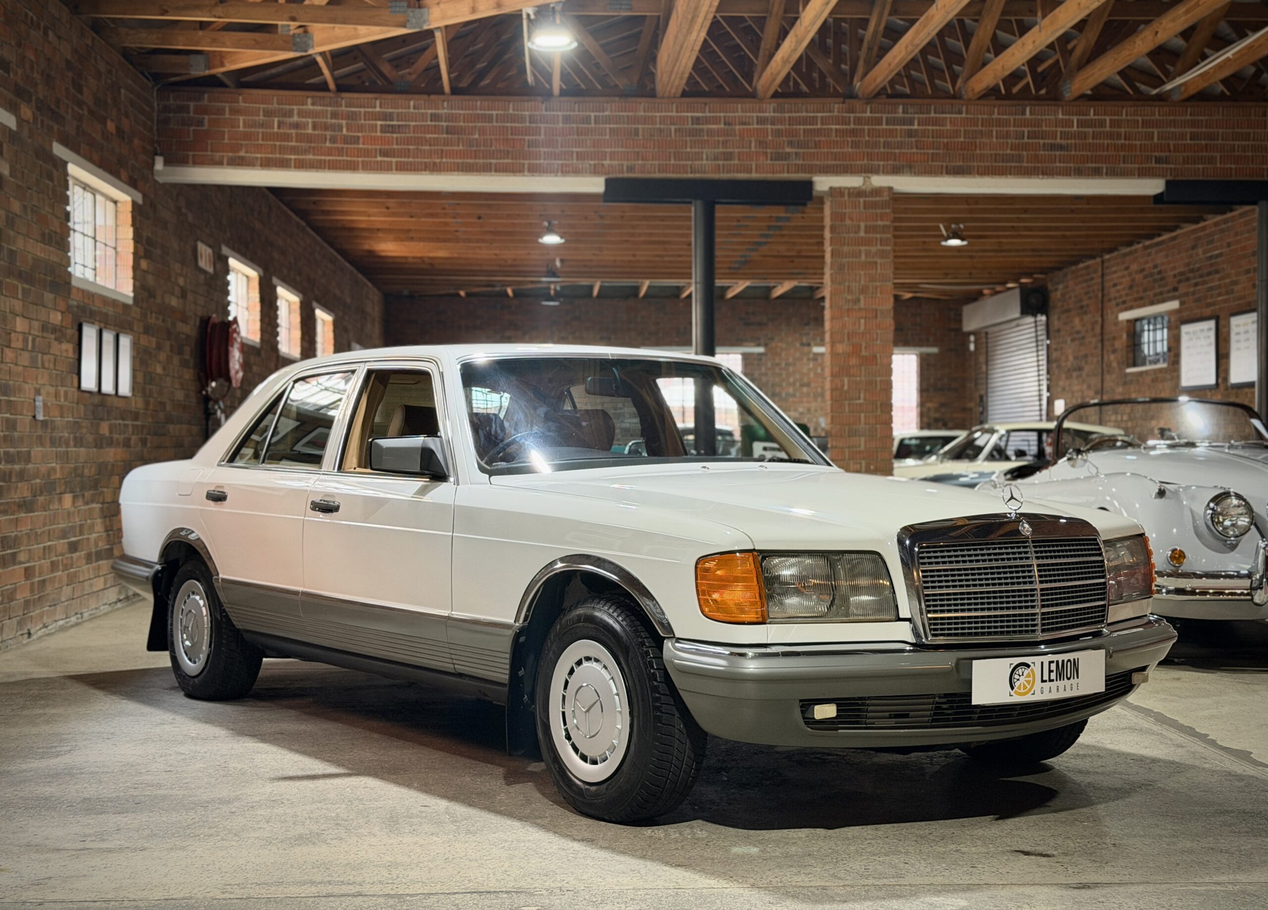 1986 Mercedes Benz 380 SE