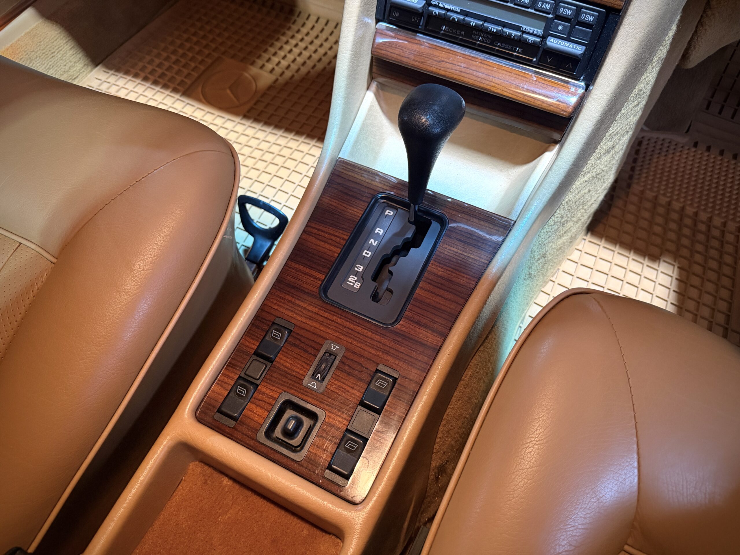 1986 Mercedes Benz 380 SE