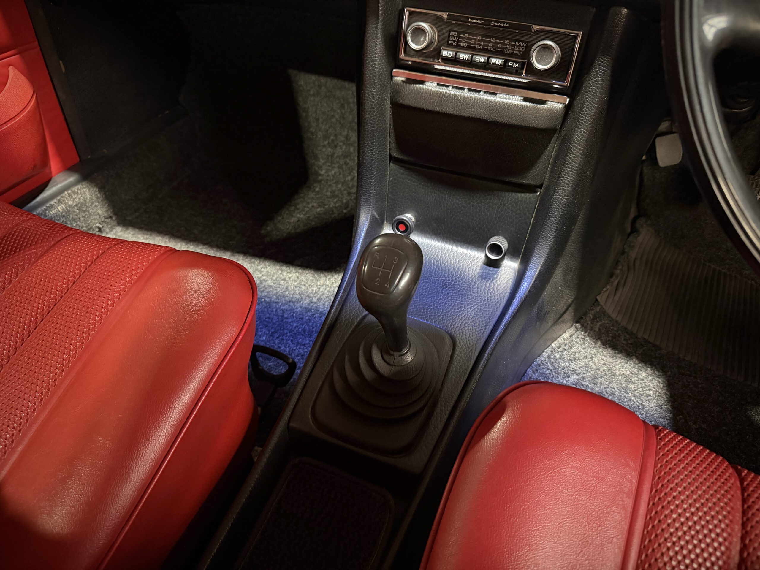 1972 Mercedes Benz W114 230-6